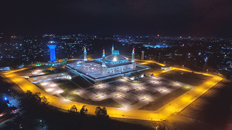 Indonesia: Trung tâm Hồi giáo Balikpapan, Đông Kalimantan.